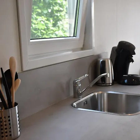 Horská chata 4, Recreatie Aan De Vecht