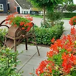 4, Recreatie Aan De Vecht *